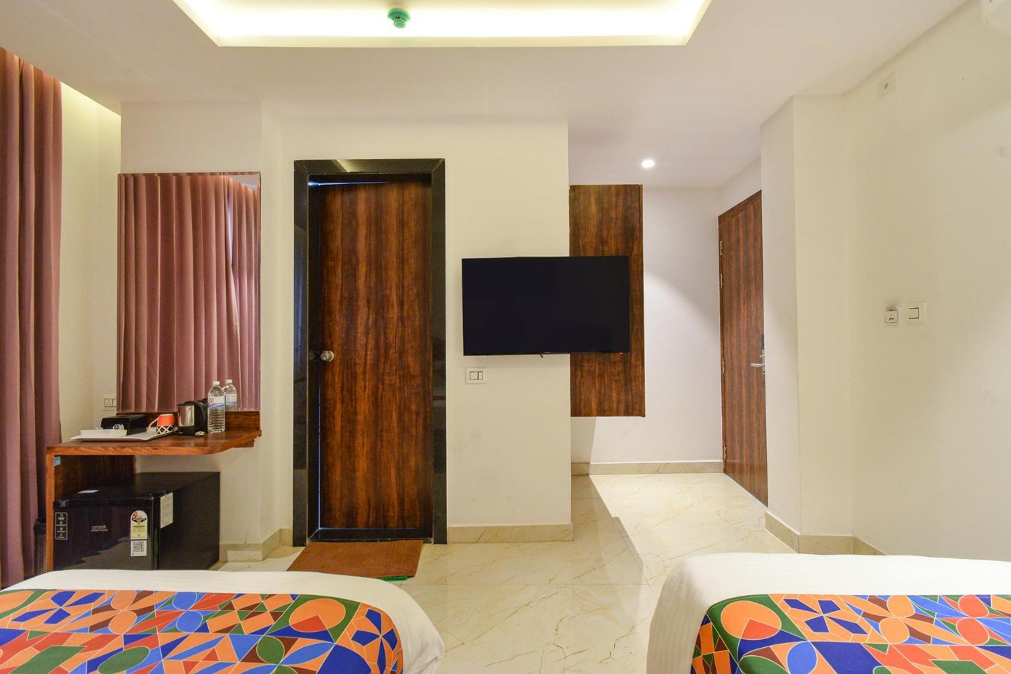 Fabhotel Prime Prowell Apex - Nr Kims Hospital, Hitech City Хайдарабад Экстерьер фото